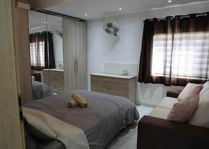 Bf Residence