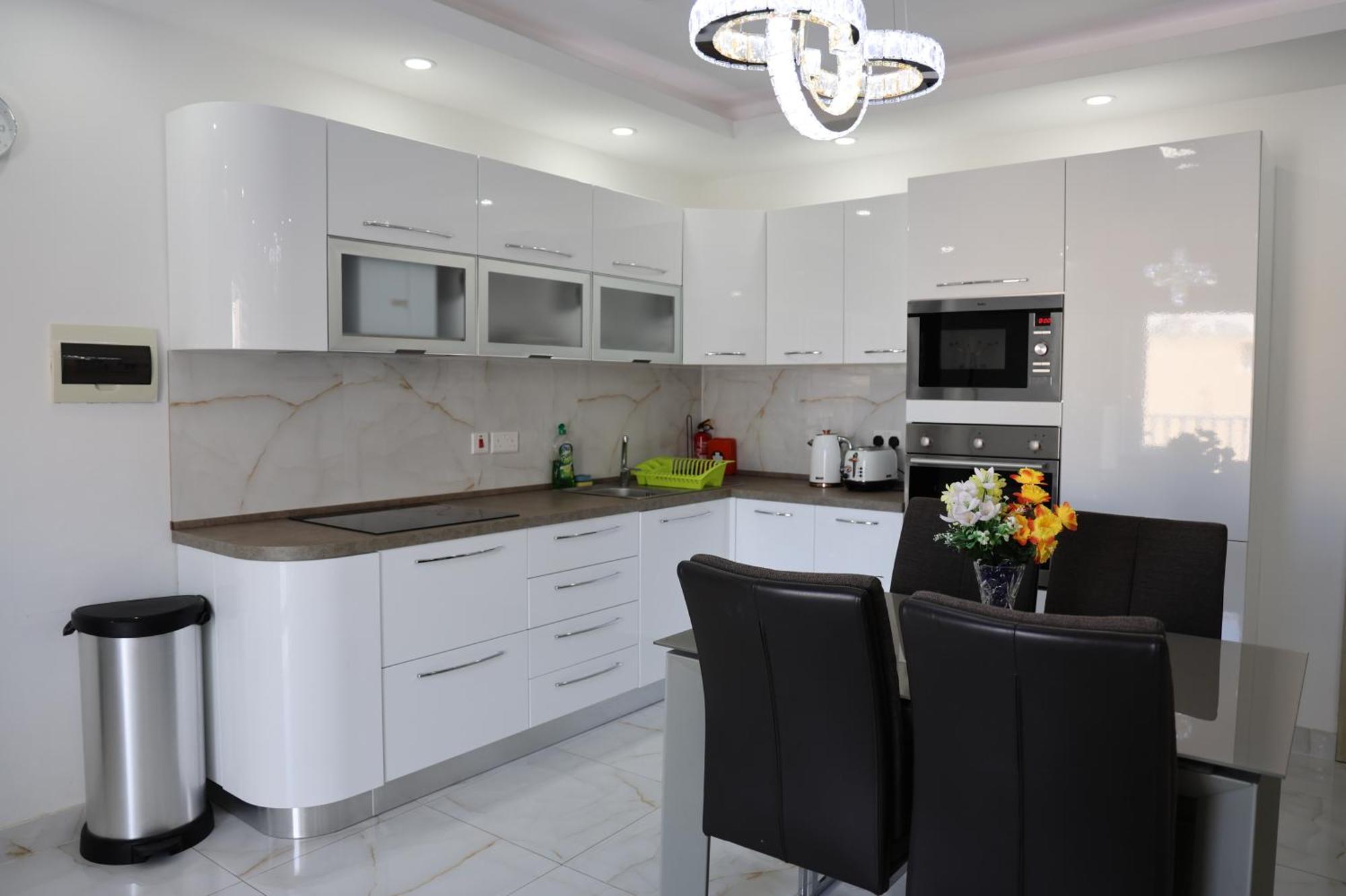 Bf Apartment *